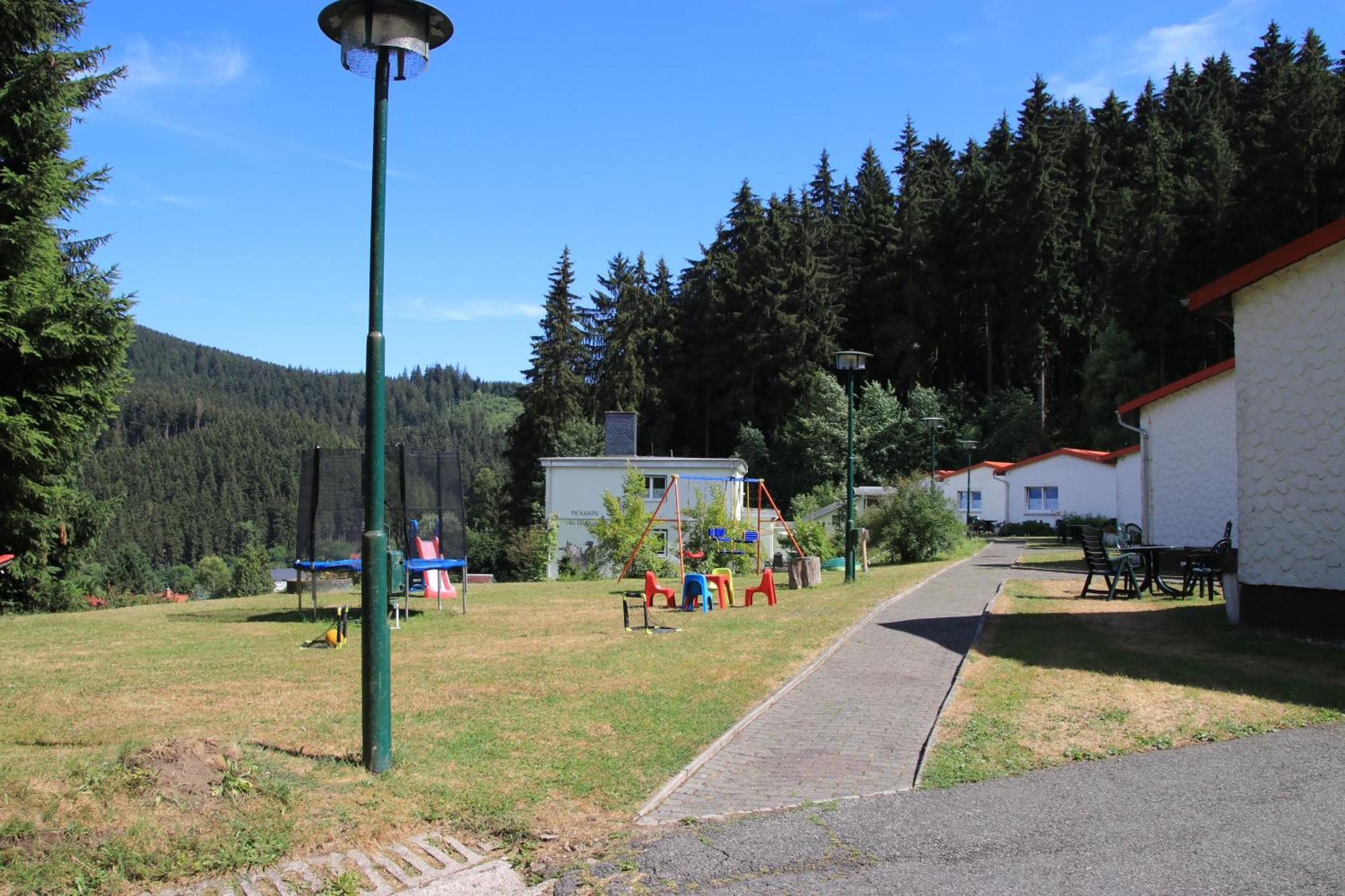 Pension Am Waldesrand Ilmenau Bagian luar foto
